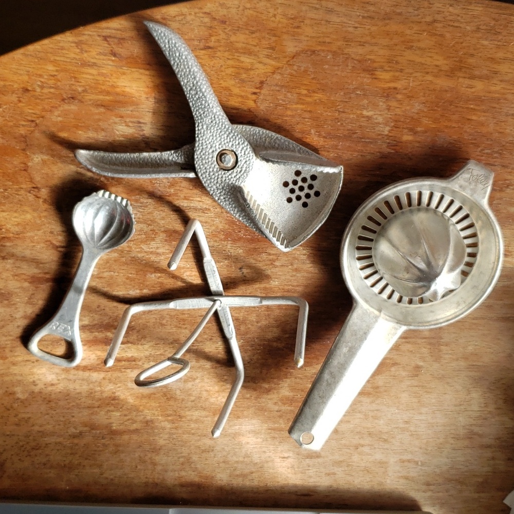 4 pc lot of vintage aluminum kitchen tools